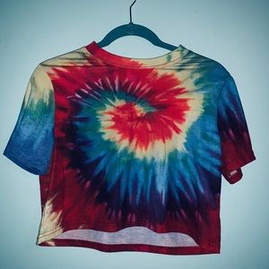 Cropped Tie-Dye T-Shirt